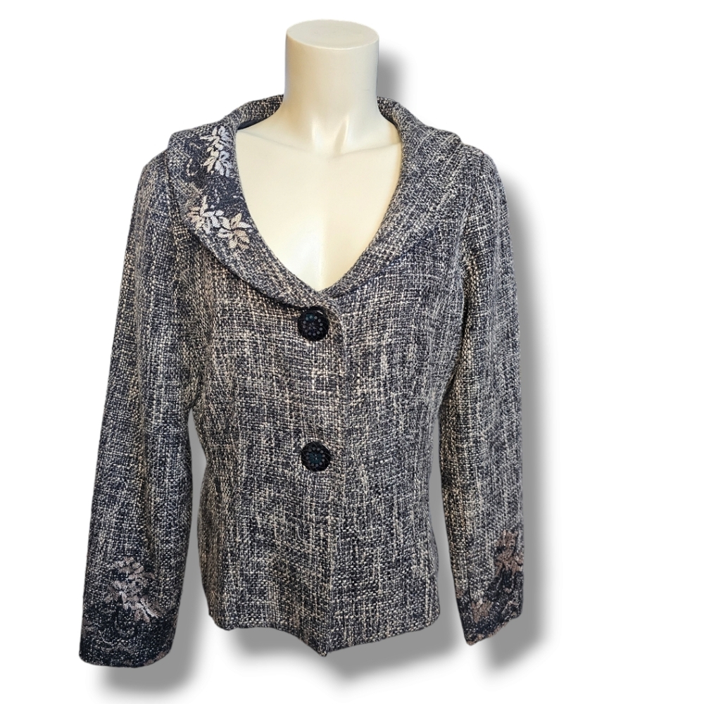 Nine & Company by Nine West tweed blazer with lace. 12